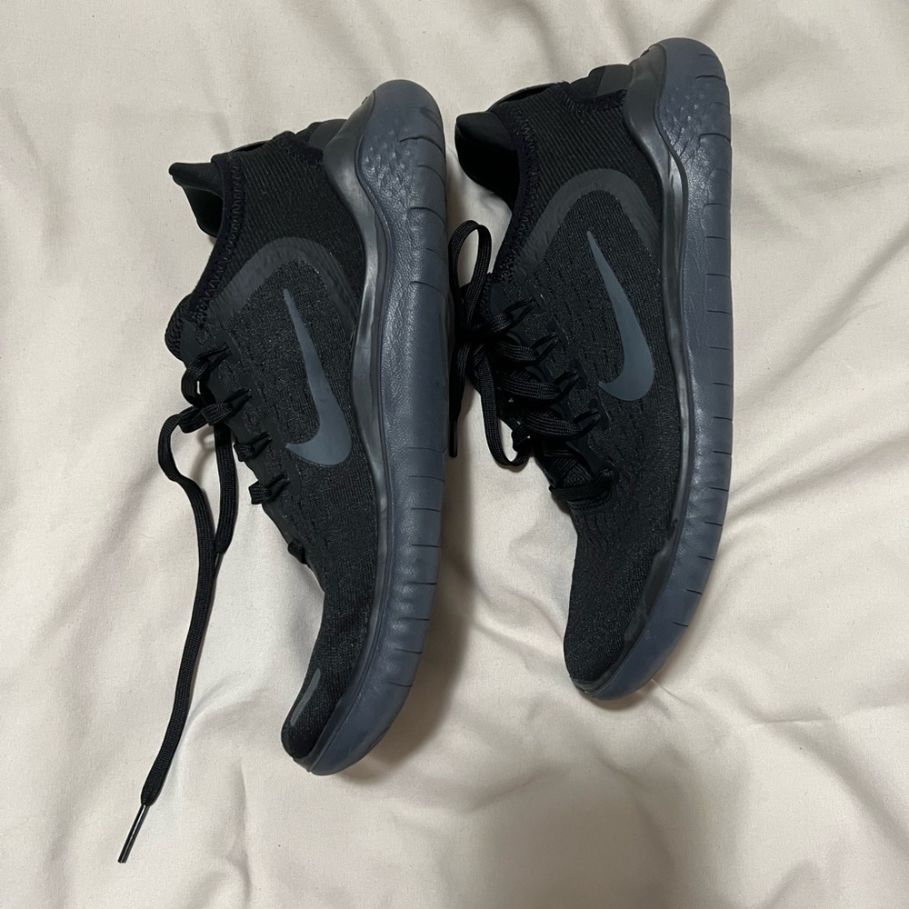 Nike Black and Gray Running Shoes